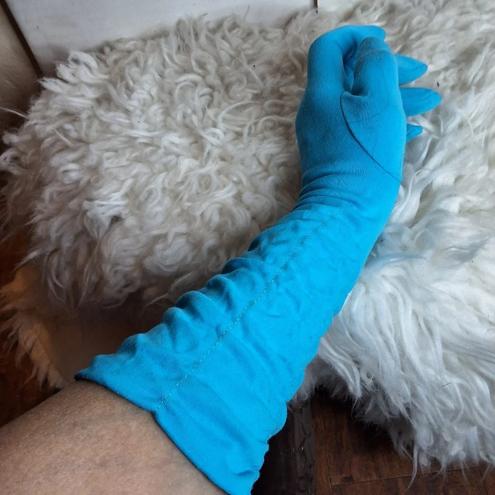 Vintage Mid Arm Turquoise Formal Gloves S/K